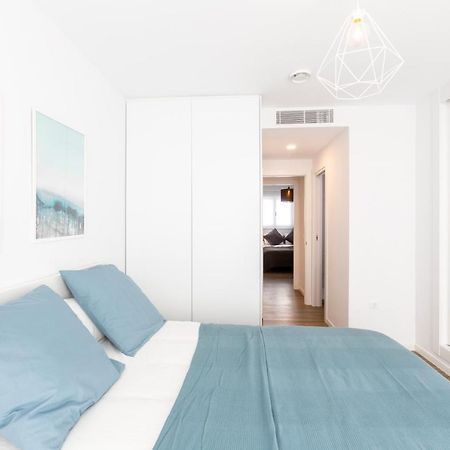 Fabuloso Apartamento Nuevo Con Parking Y Piscina Малага Екстер'єр фото